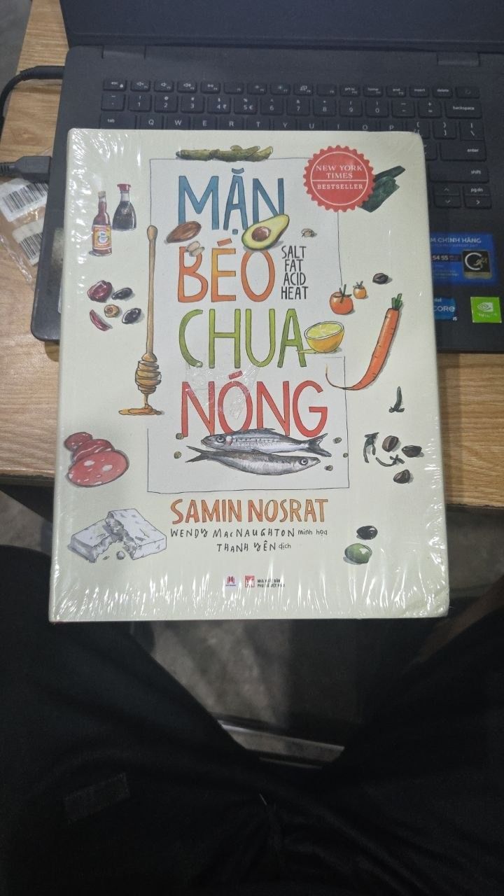 Sách Mặn Béo Chua Nóng