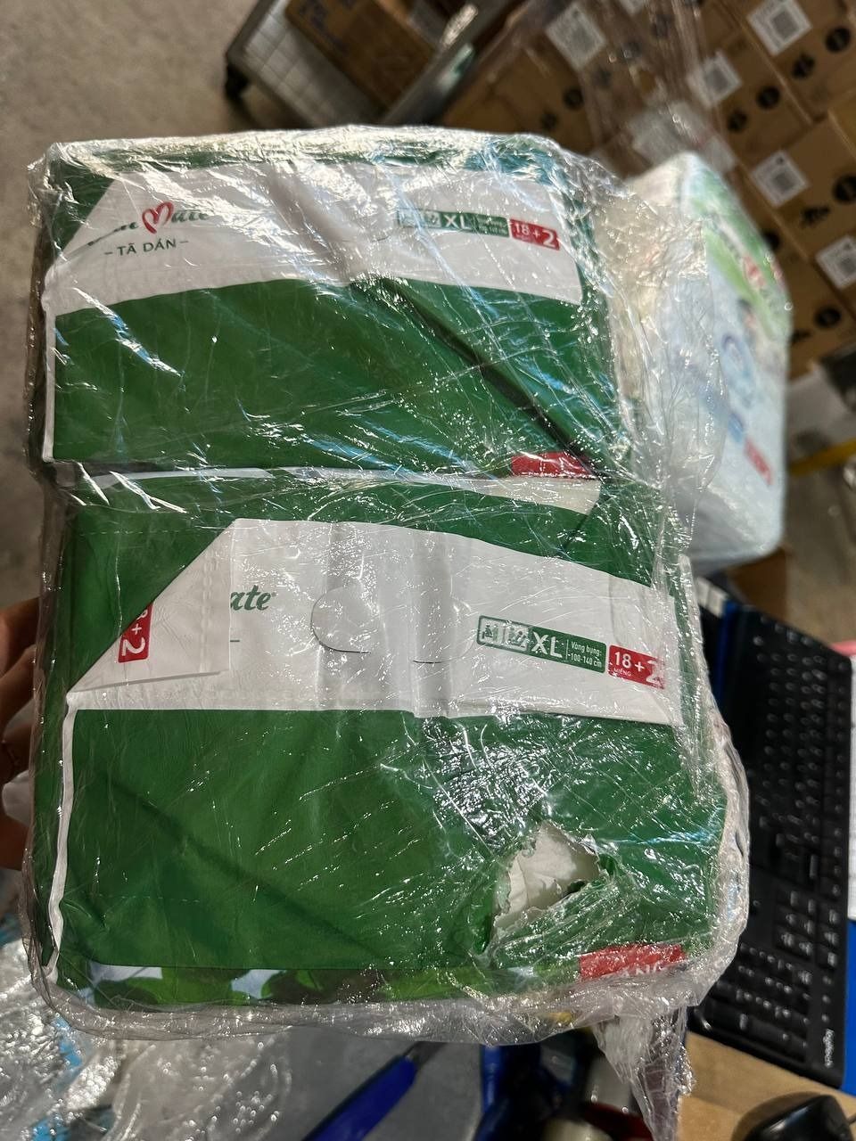 [Mẫu mới] Combo 2 Tã dán người lớn SunMate XA2 mới size XL-18+2 miếng