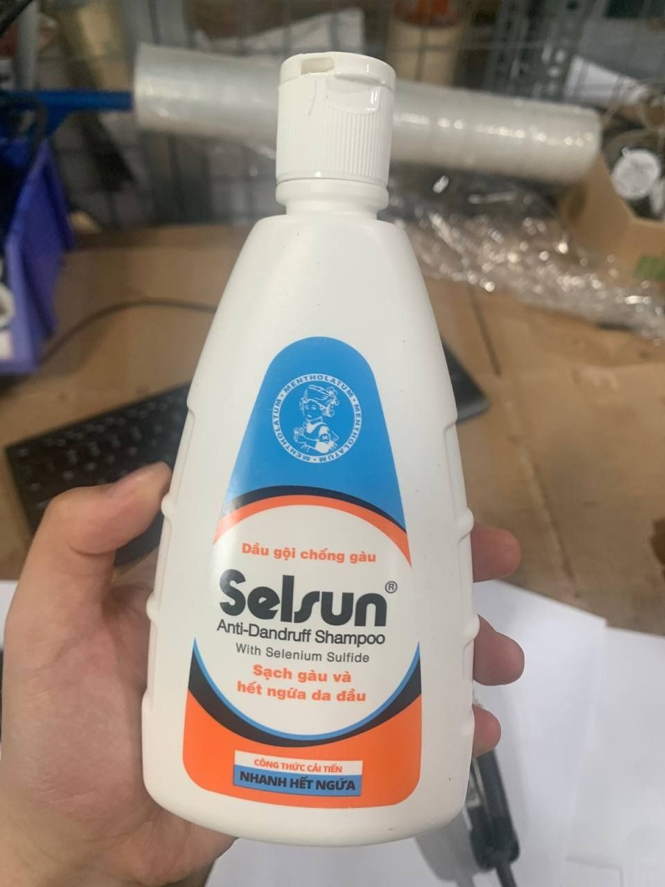 Dầu gội Selsun chống gàu, sạch gàu   hết ngứa da đầu Selsun Anti-Dandruff Shampoo 250ml