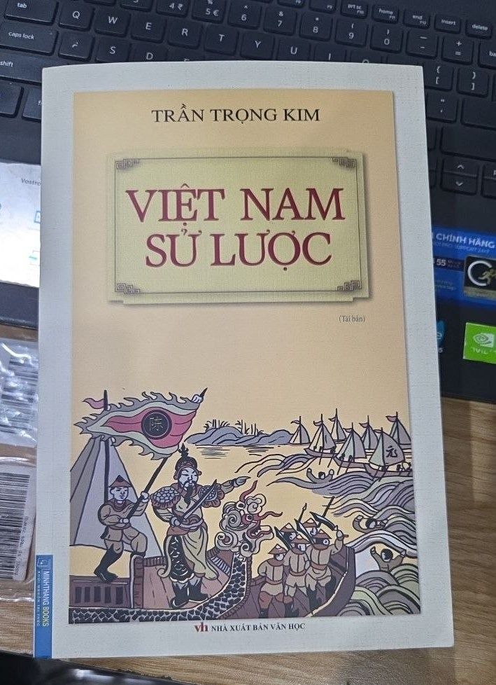Sách Việt Nam Sử Lược (Bìa Mềm) (Tái Bản)