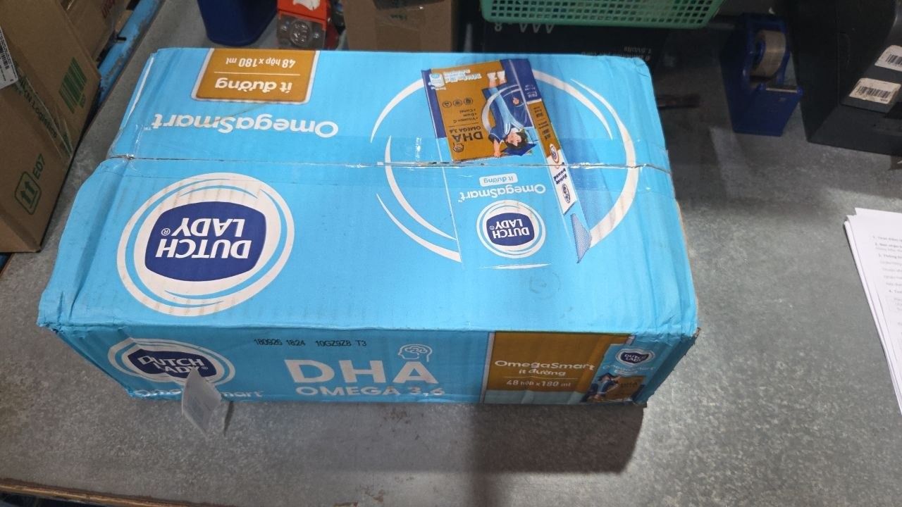 Thùng 48 hộp Sữa Dinh Dưỡng Dutch Lady OmegaSmart Ít Đường 180 ml