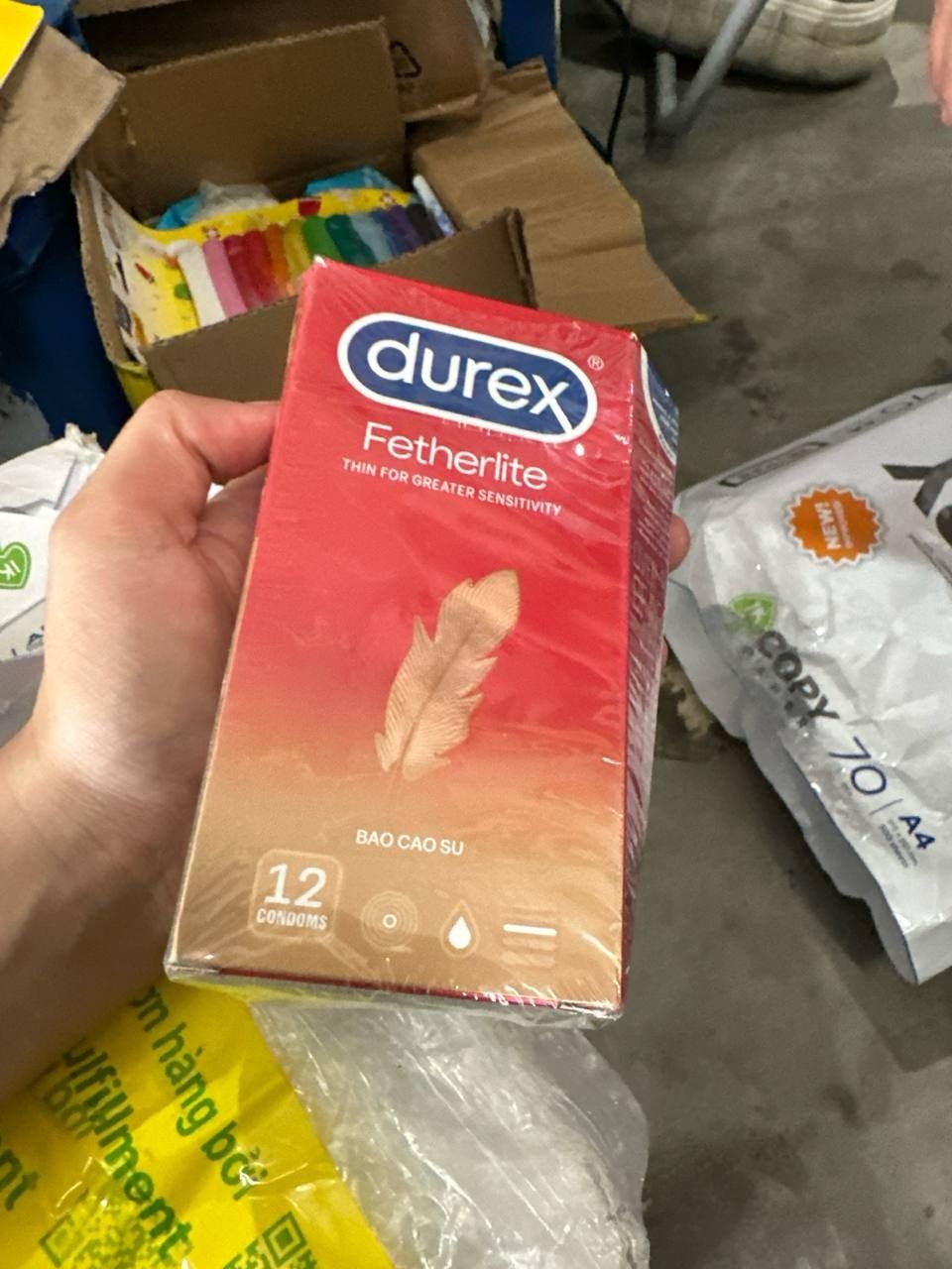 Bao cao su Durex Fetherlite Hộp 12 Bao
