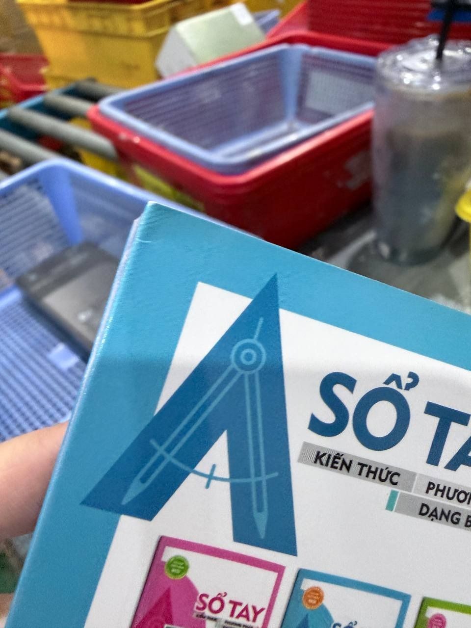 Sách Sổ Tay Kiến Thức - Phương Pháp - Dạng Bài Đại Số Và Hình Học Toán lớp 7