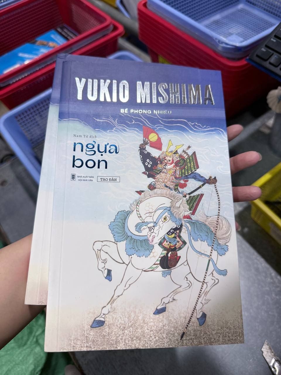 Ngựa Bon - Yukio Mishima