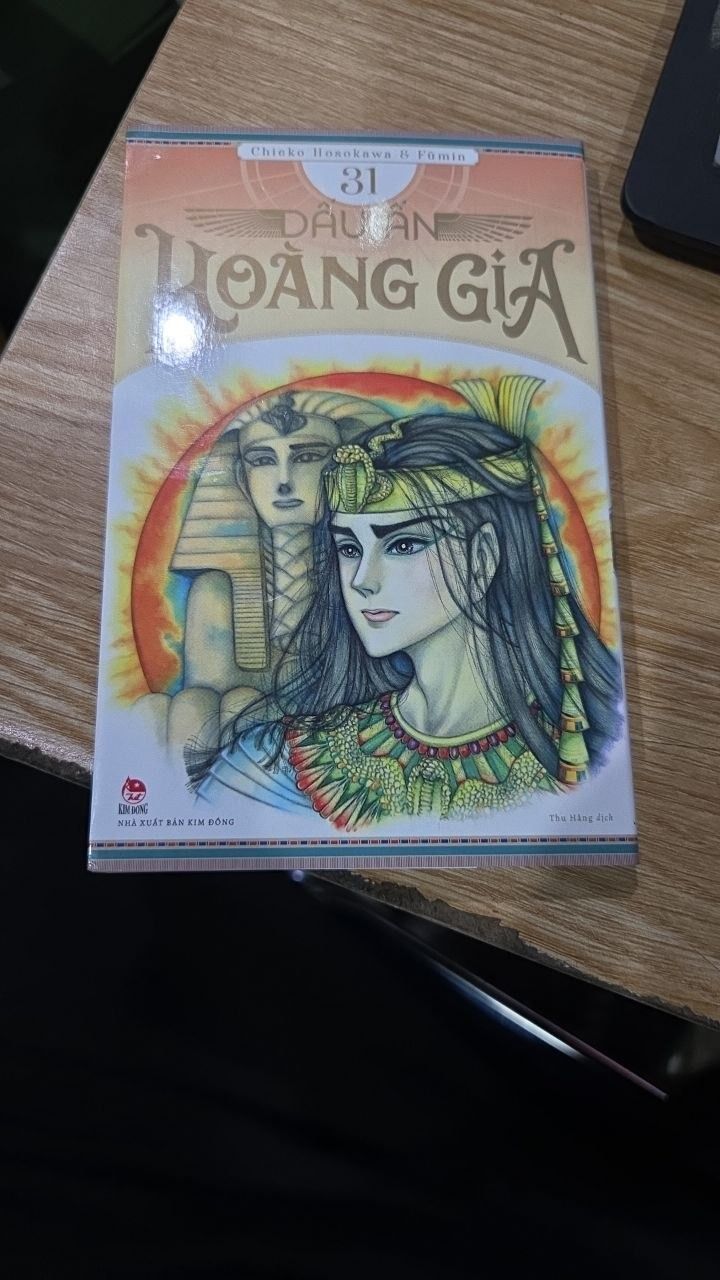 Dấu Ấn Hoàng Gia - Tập 31 (Tặng Kèm Postcard)