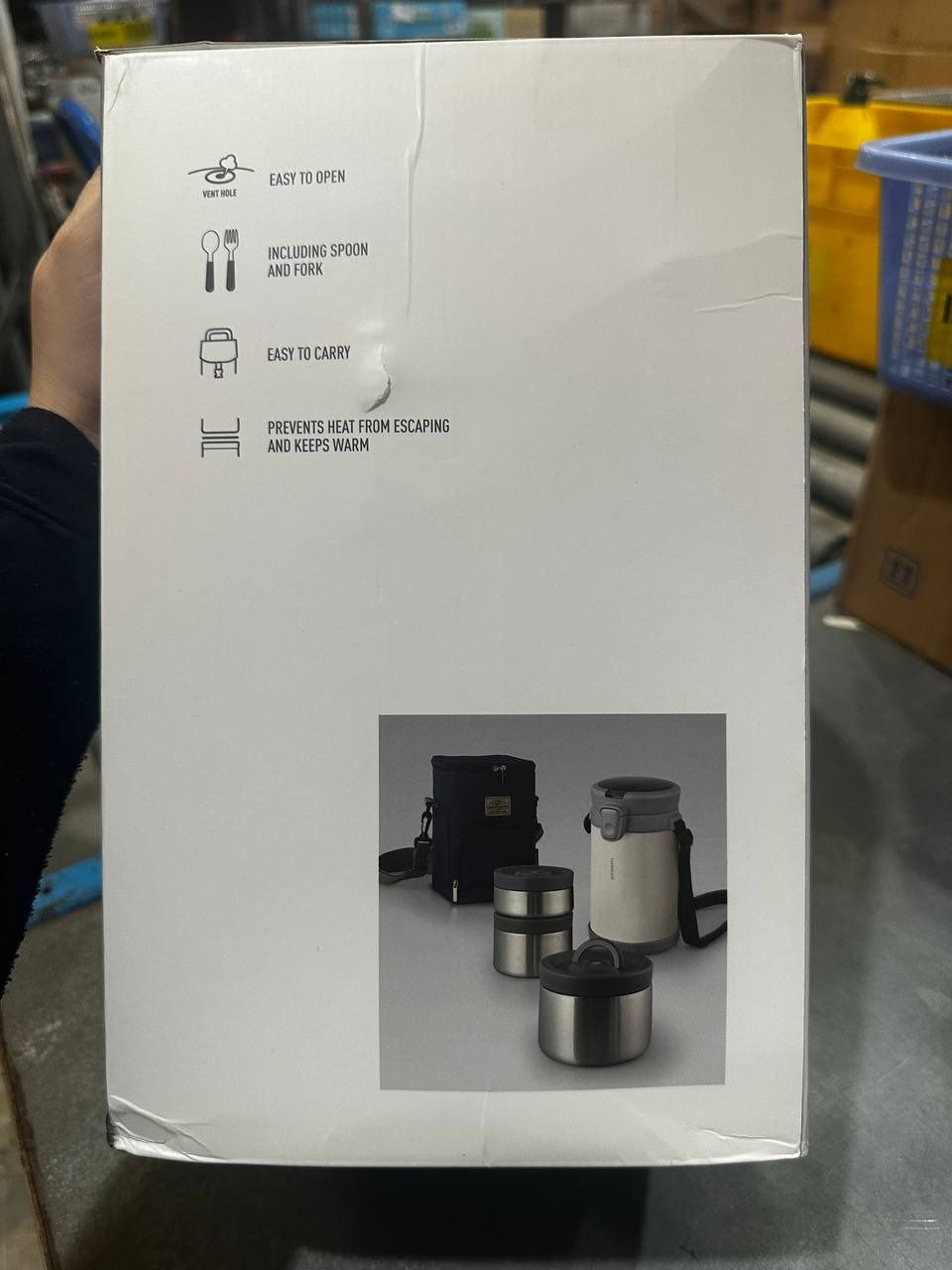 Bộ Hộp Cơm Giữ Nhiệt Lock&amp;Lock Easy Carry 2L LHC8039WHT Có Túi (1 Hộp 720ml, 2 Hộp 420ml Kèm 1 Bộ Muỗng Và Nĩa) Màu Trắng