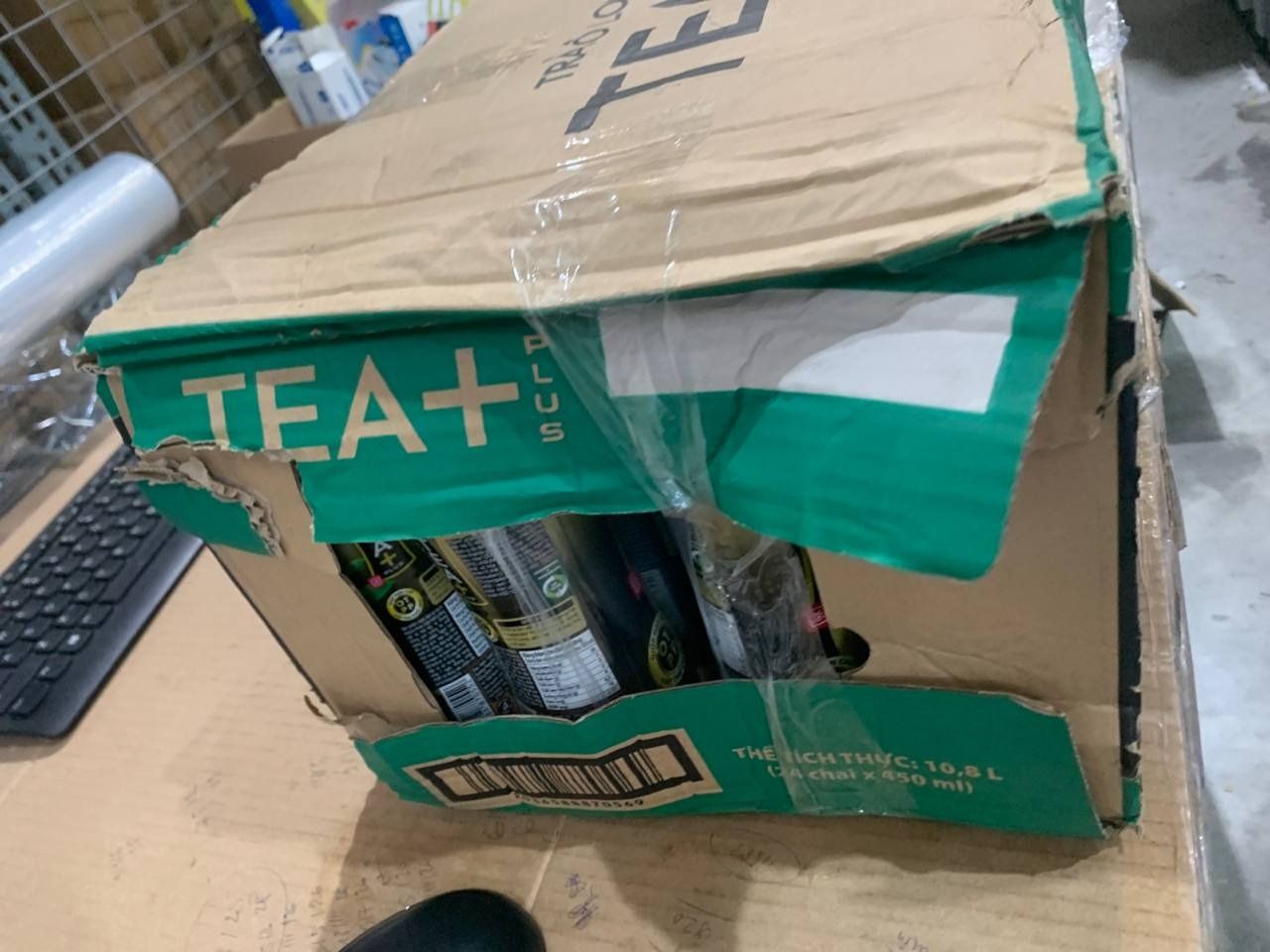 Thùng 24 Chai Trà Ô Long Tea+ Plus (450ml/Chai)