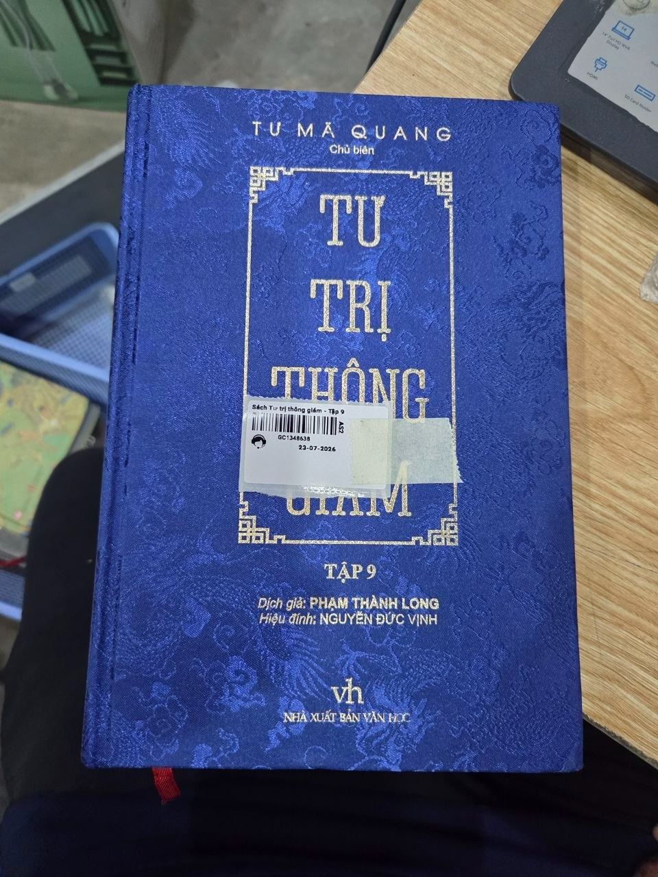Sách Tư trị thông giám - Tập 9