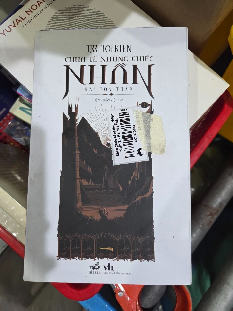 Sách Chúa tể những chiếc nhẫn 2 - Hai tòa tháp