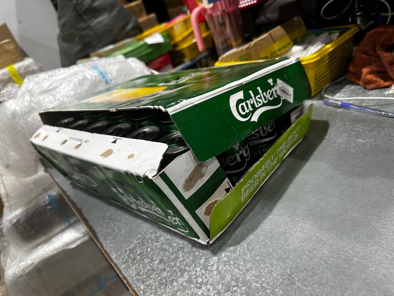 Thùng 24 lon Bia Danish Pilsner Carlsberg (330ml/lon) - Độ cồn 5%