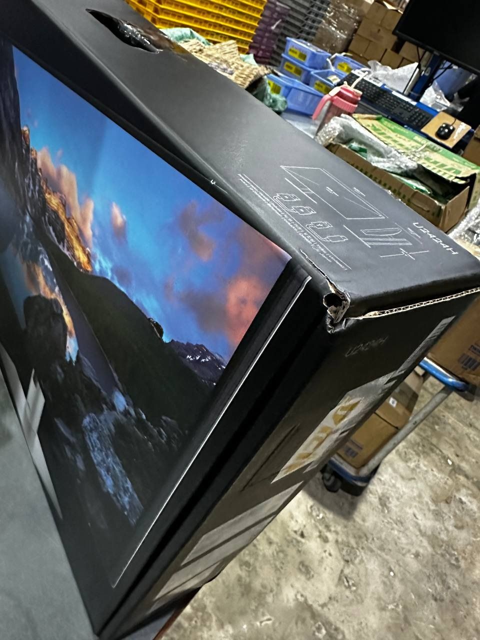 Màn Hình Dell Ultrasharp U2424H 23.8 inch ( FHD/IPS/120Hz/5ms ) - Hàng Chính Hãng