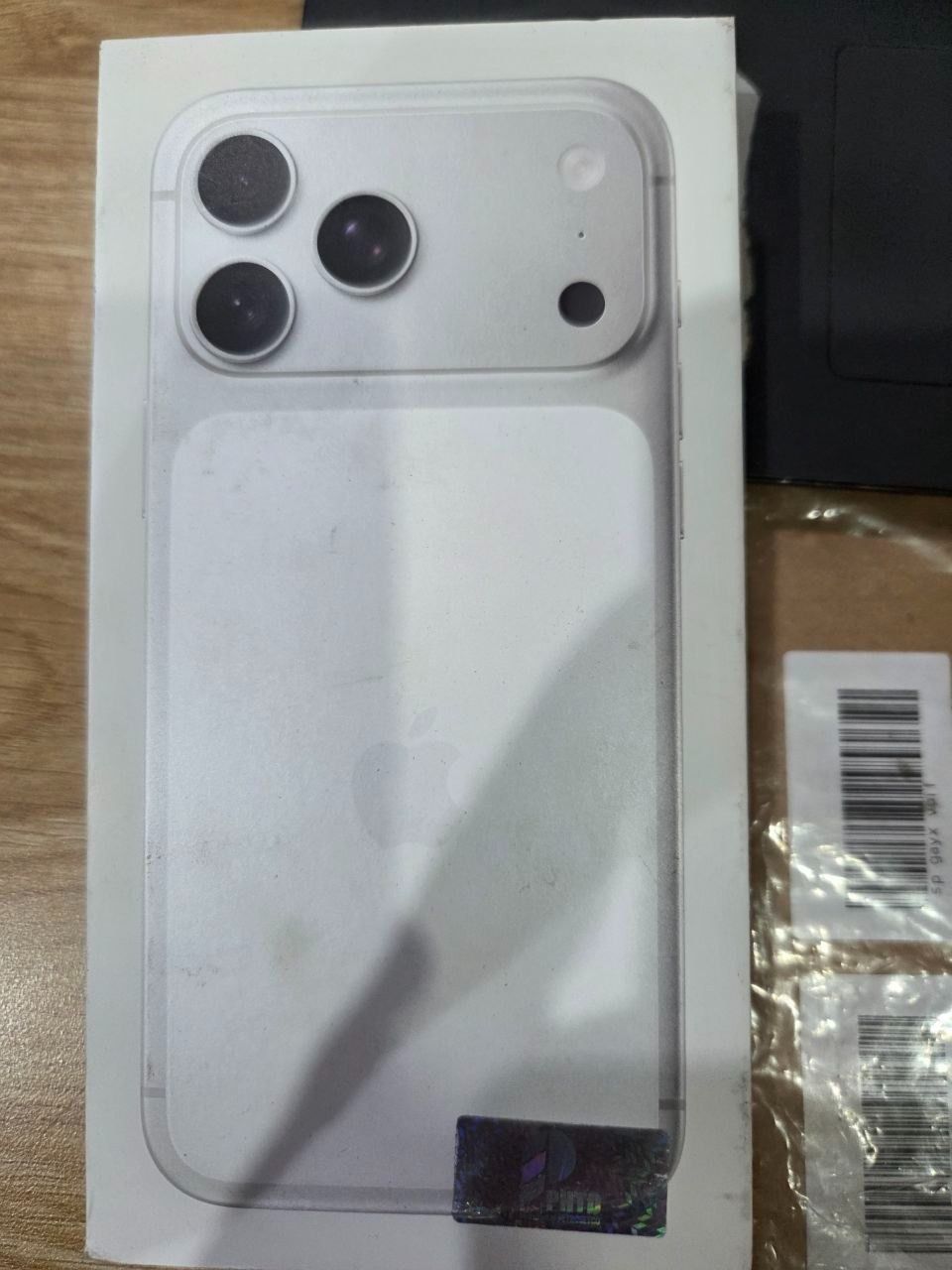 Apple iPhone 17 Pro Max  - Bạc - 512GB