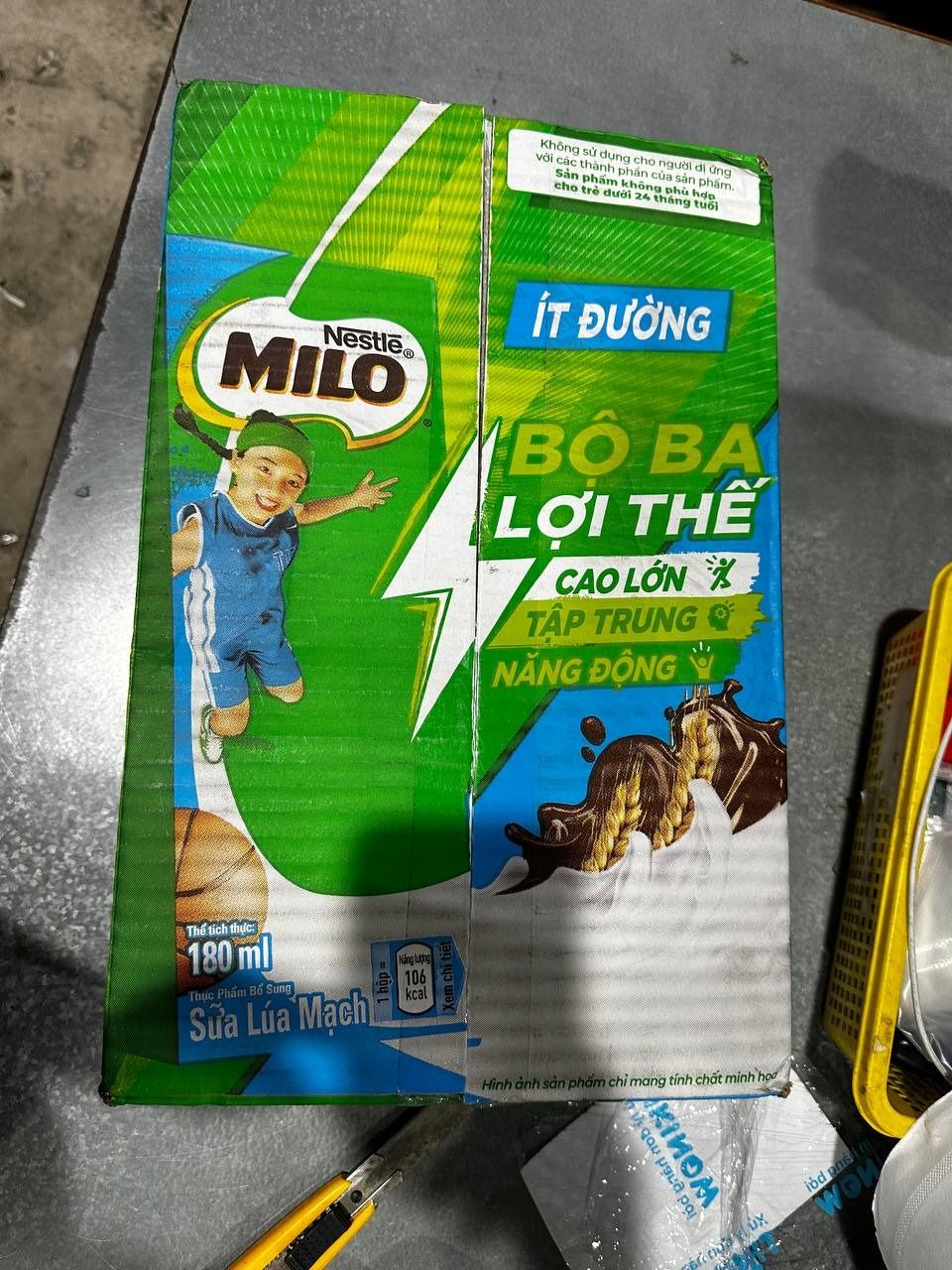 Thùng 48 Hộp Sữa Nestlé Milo Ít Đường (180ml/ Hộp)