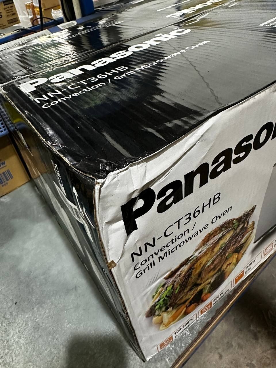 Lò Vi Sóng Panasonic NN-CT36HBYUE (1100W) - Hàng Chính Hãng