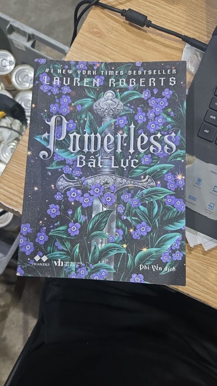 Sách Bất Lực (Powerless)
