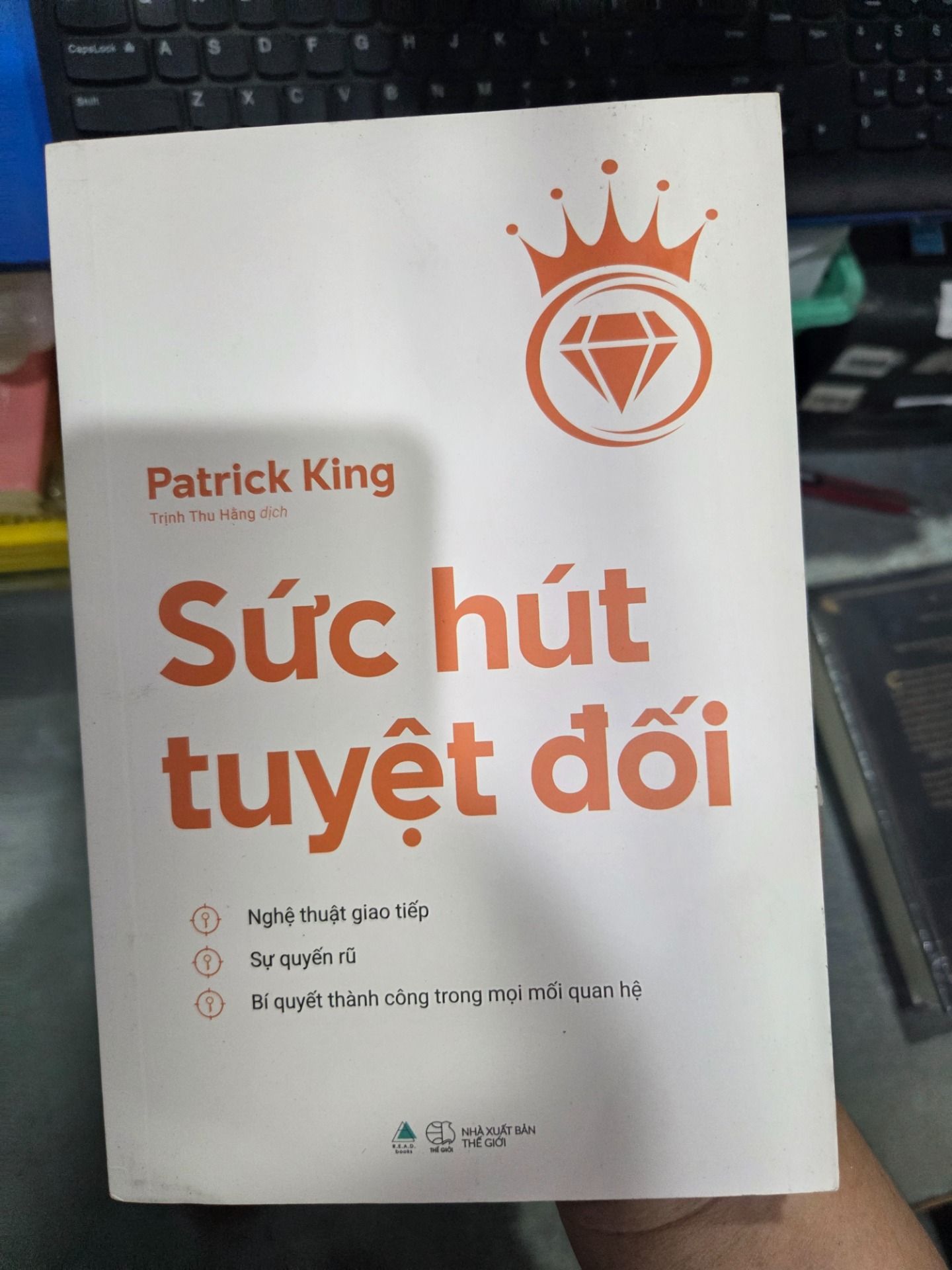 Sách Sức Hút Tuyệt Đối