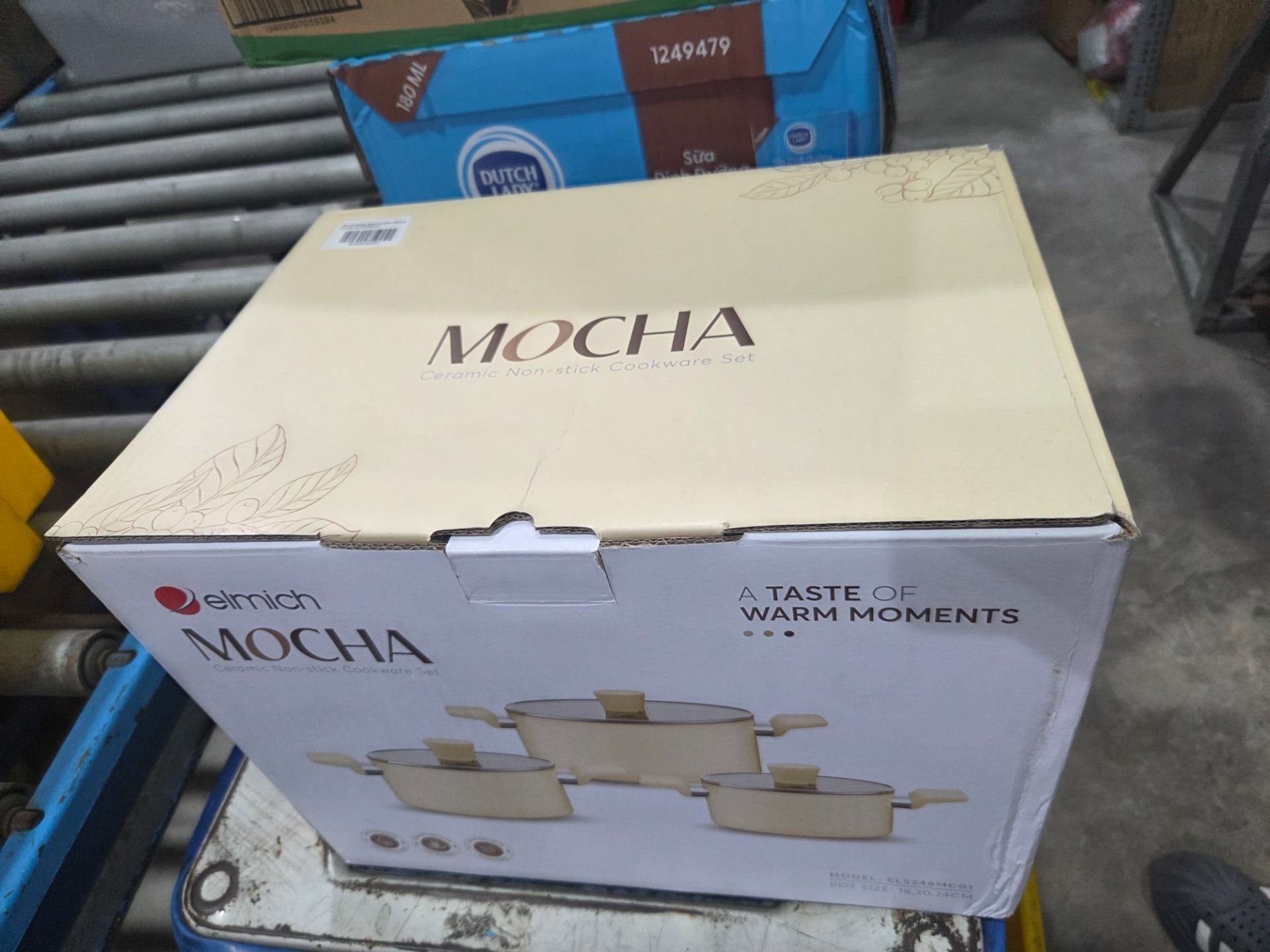 Bộ nồi chống dính Ceramic Elmich Mocha EL5248MC01 Size 18, 20, 24cm
