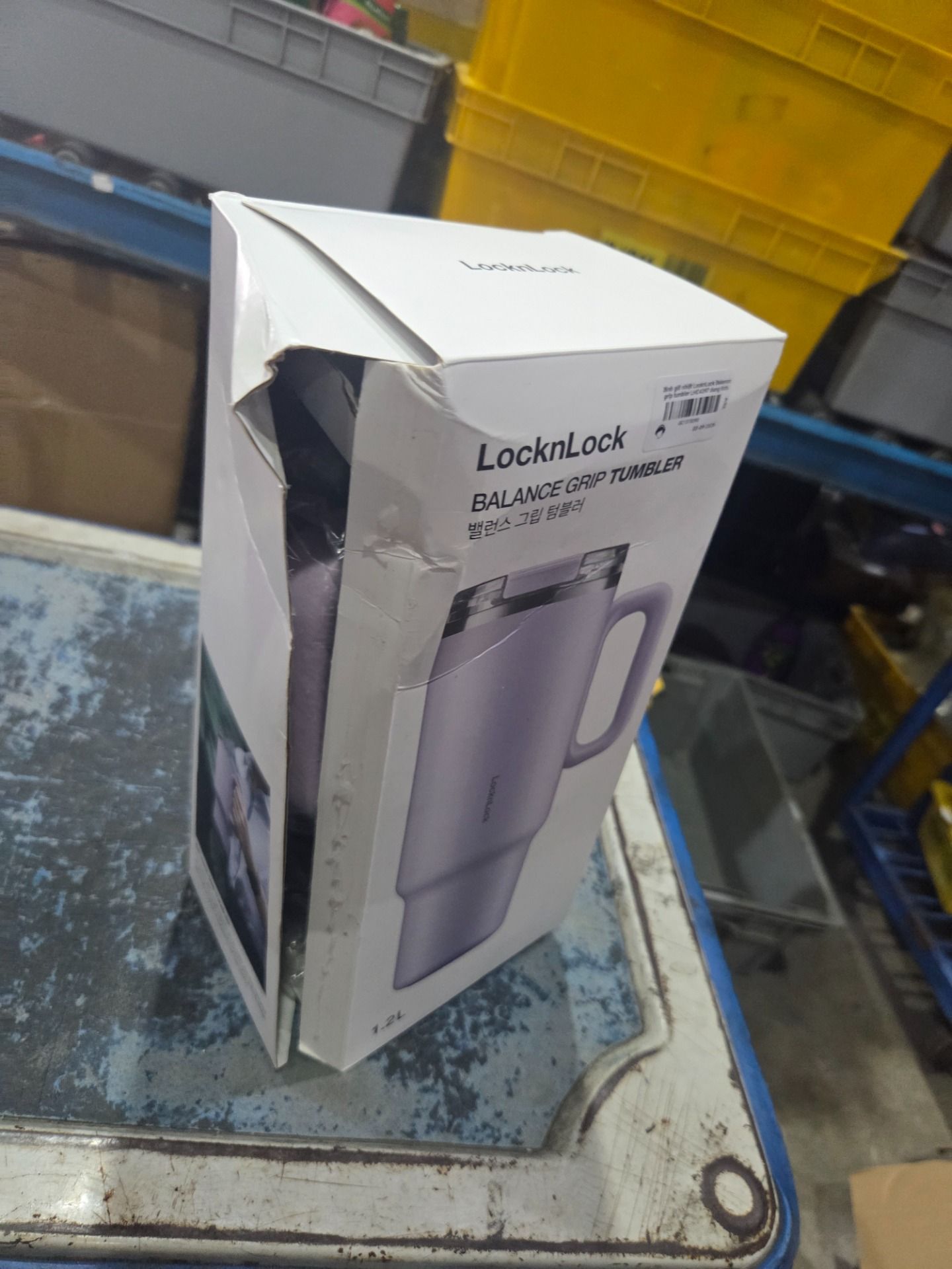 Bình giữ nhiệt LocknLock Balance grip tumbler LHC4397 dung tích 900ml / LHC4398 dung tích 1.2L có quai - 3 màu - LHC4398LVOL - 1.2L