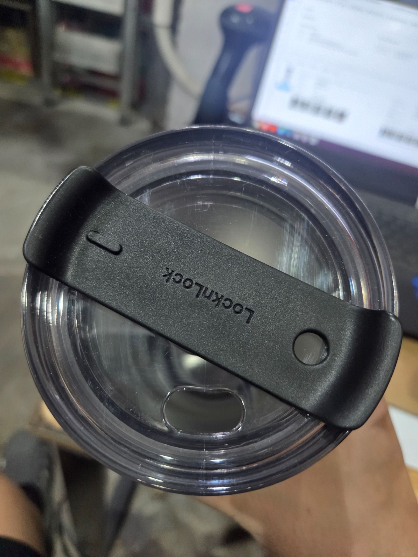 Bình giữ nhiệt LocknLock Metro Drive LHC4277S 650ml - Kèm ống hút và cọ rửa - Trắng