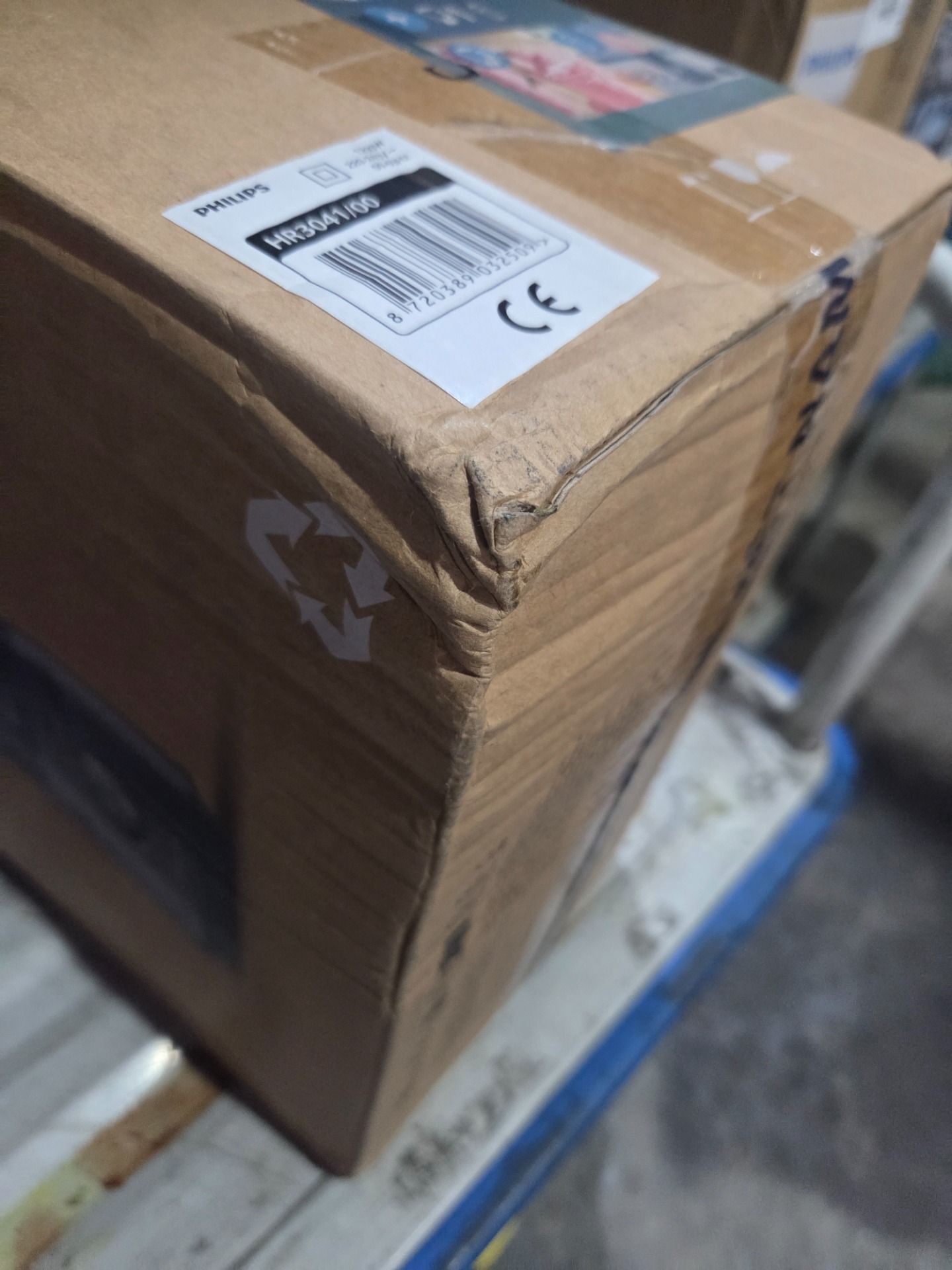 Máy xay sinh tố Philips HR3041/00 - Hàng chính hãng