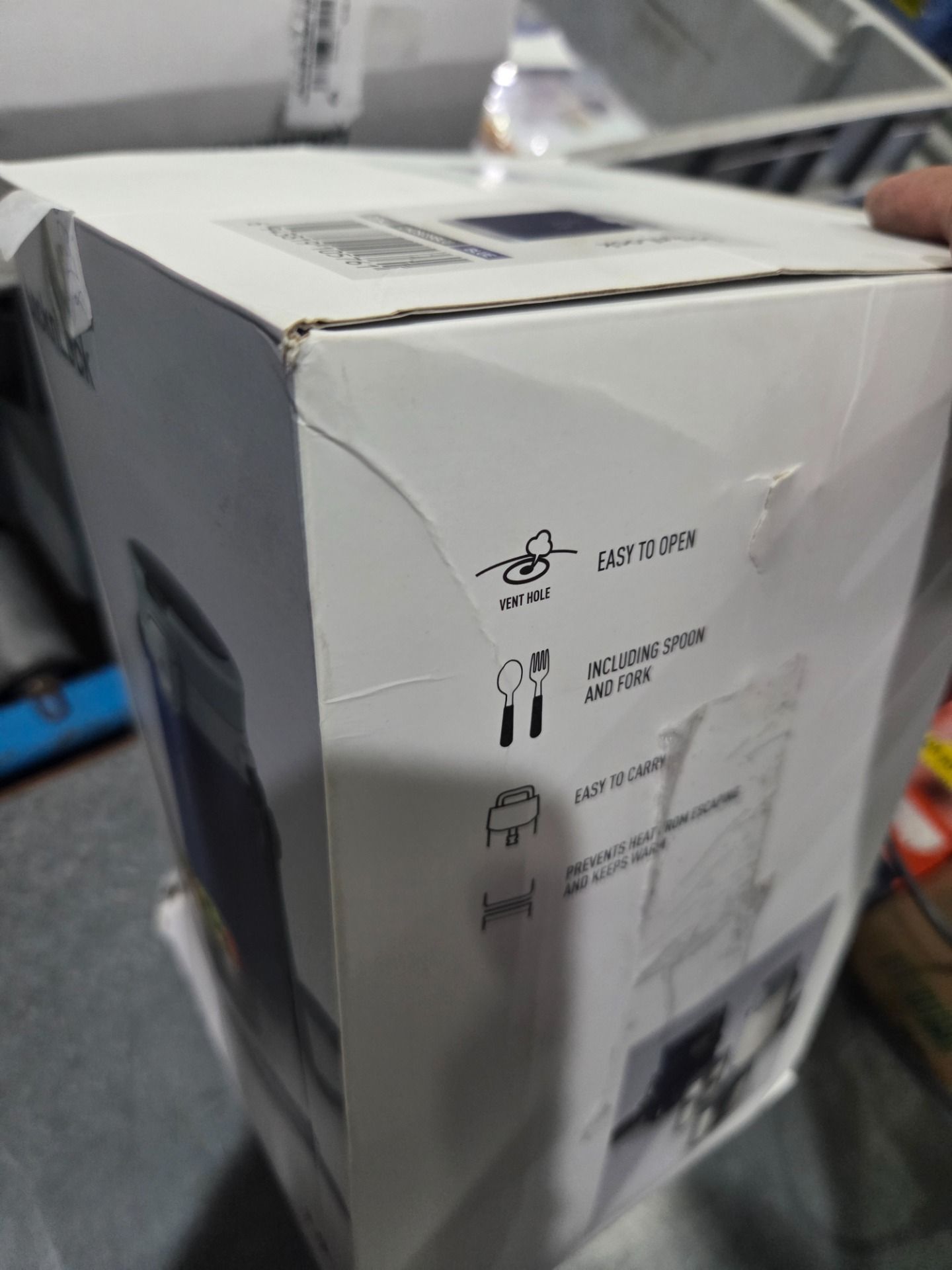 Bộ Hộp Cơm Giữ Nhiệt Lock amp;Lock Easy Carry 2.0L LHC8039BLU Có Túi (1 Hộp 720ml, 2 Hộp 420ml Kèm 1 Bộ Muỗng Và Nĩa) - Màu Xanh