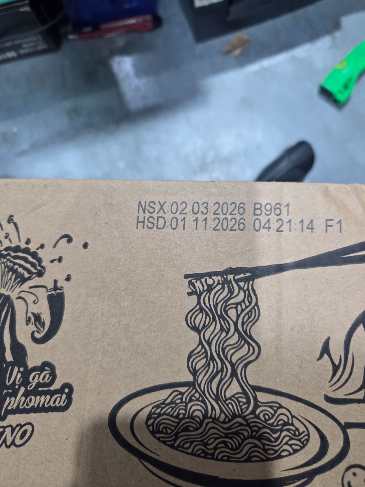 Thùng 24 Gói Mì Xào Koreno Vị Gà Phomai Volcano 118g
