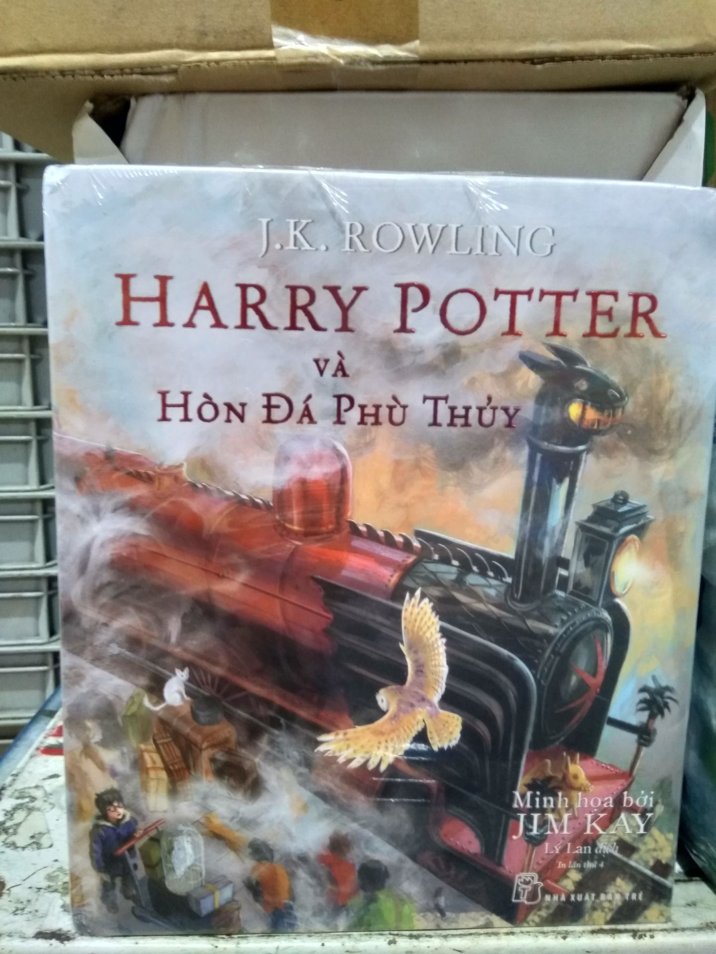 Sách Harry Potter Và Hòn Đá Phù Thủy - Tập 1 (Bản Đặc Biệt Có Tranh Minh Họa Màu)