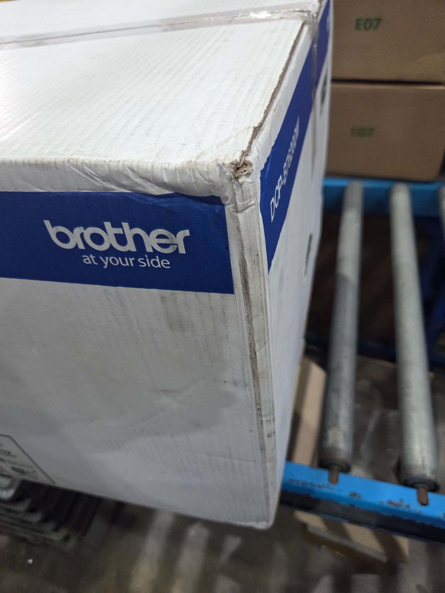 Máy in laser đen trắng Brother DCP-B7620DW (A4/A5/ In/ Copy/ Scan/ Đảo mặt/ USB/ LAN/ WIFI) - Hàng Chính Hãng