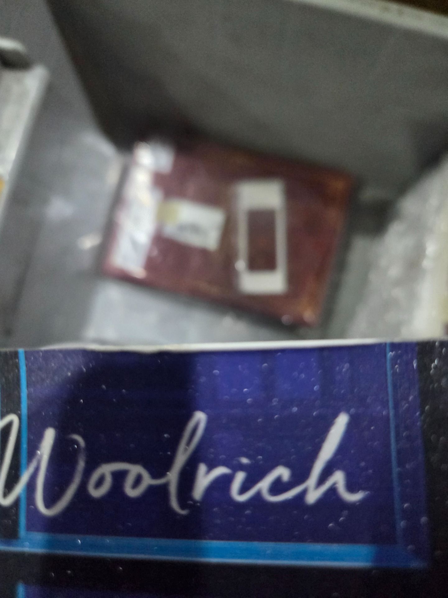 Sách Cửa Sổ Sau Nhà