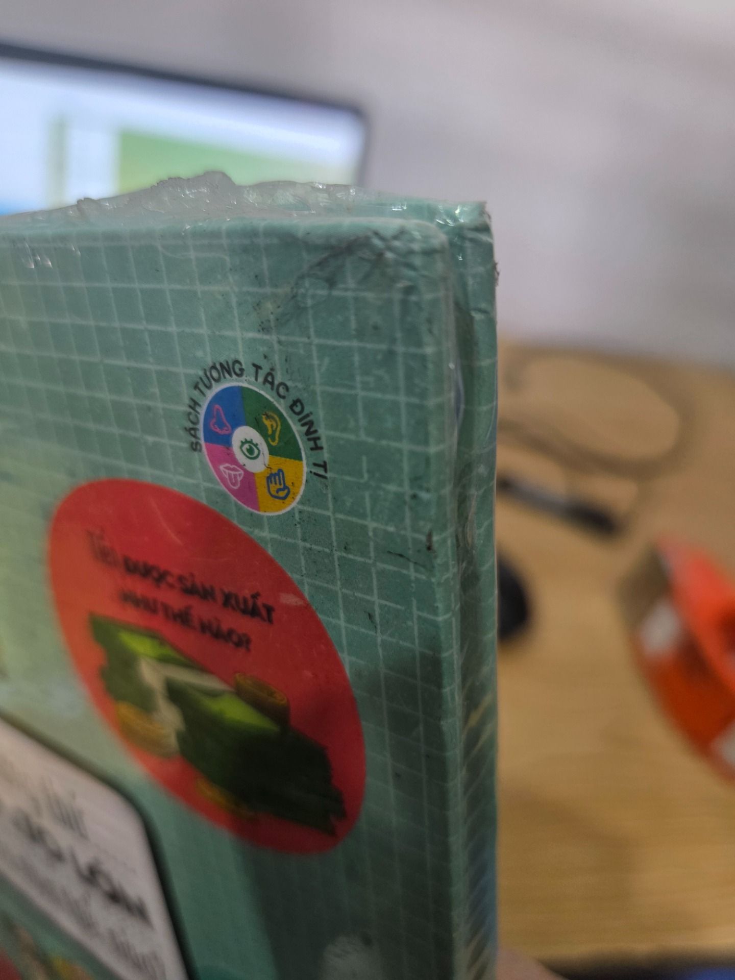 Sách Books For Curious Young Minds - Những Thứ Phức Tạp Và To Lớn Được Tạo Ra Như Thế Nào?