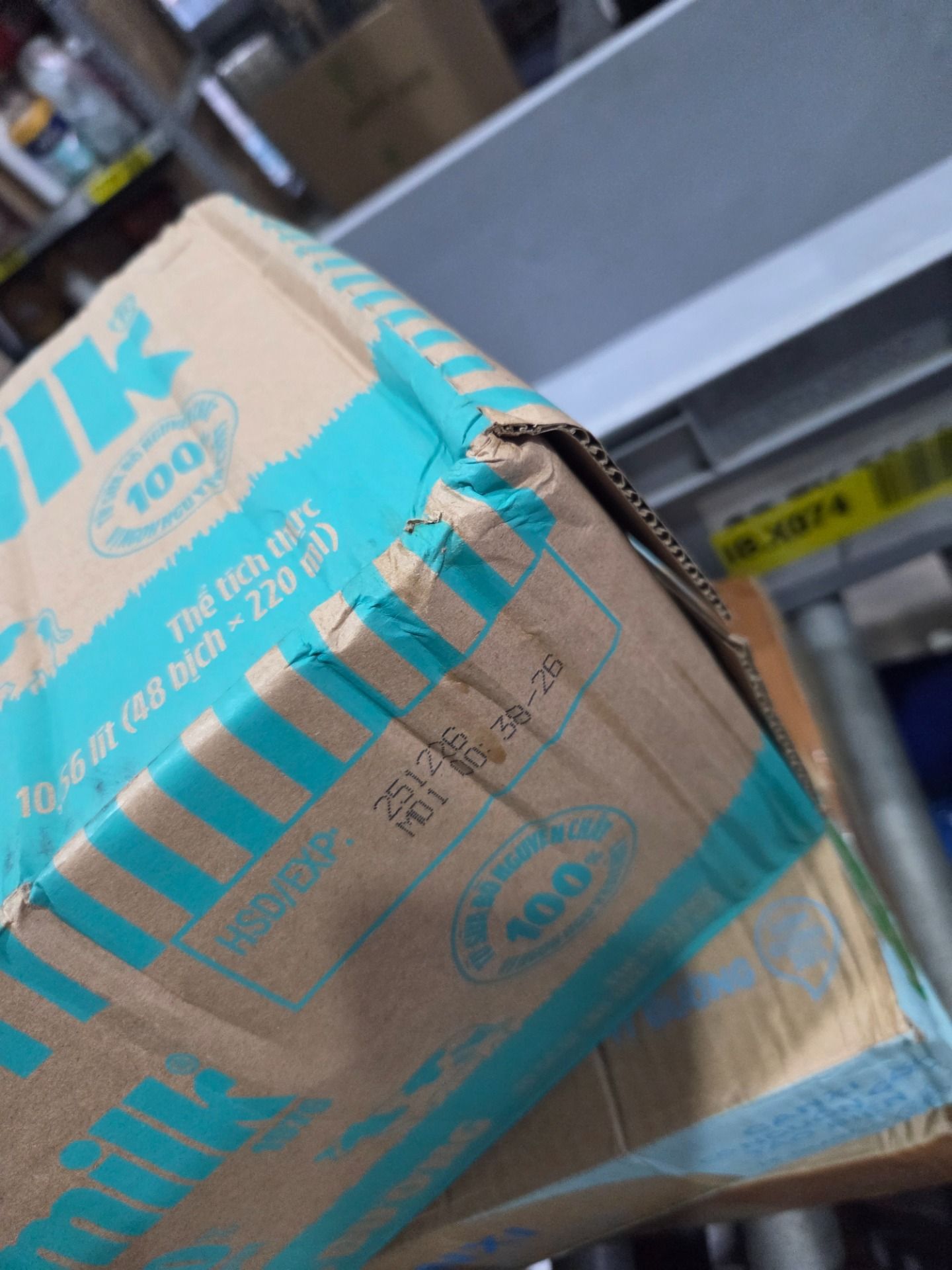 Thùng 48 Bịch Sữa Tươi Tiệt Trùng Vinamilk 100% Không Đường (220ml)