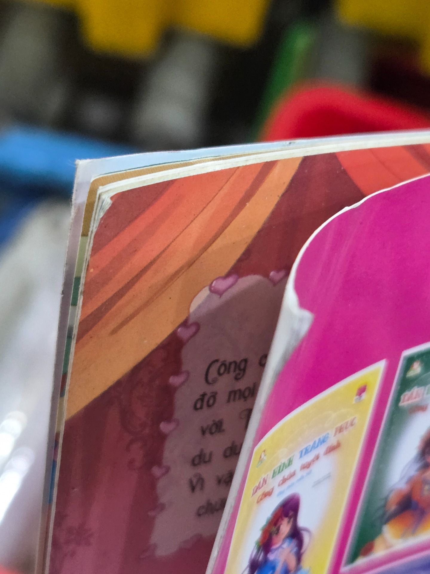 Sách Dán Hình Trang Phục Công Chúa Tuyệt Đỉnh - Công Chúa Thời Thượng