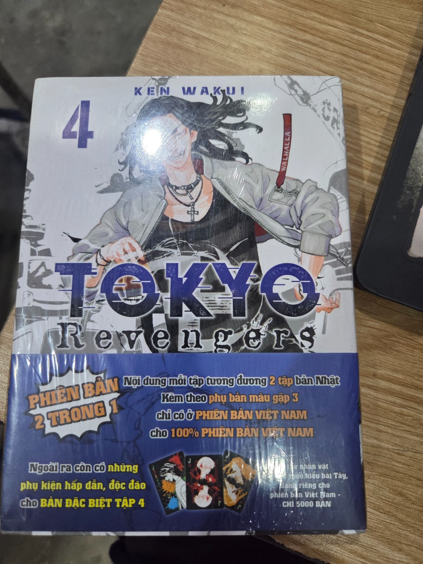Tokyo Revengers - Tập 4 - Bản Đặc Biệt
