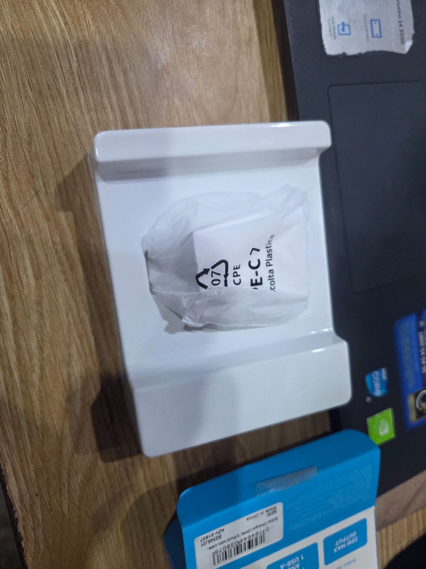 Củ sạc Anker 312 1C1A 20W (with USB-C Cable) Trắng (White) B2348 - Hàng Chính Hãng