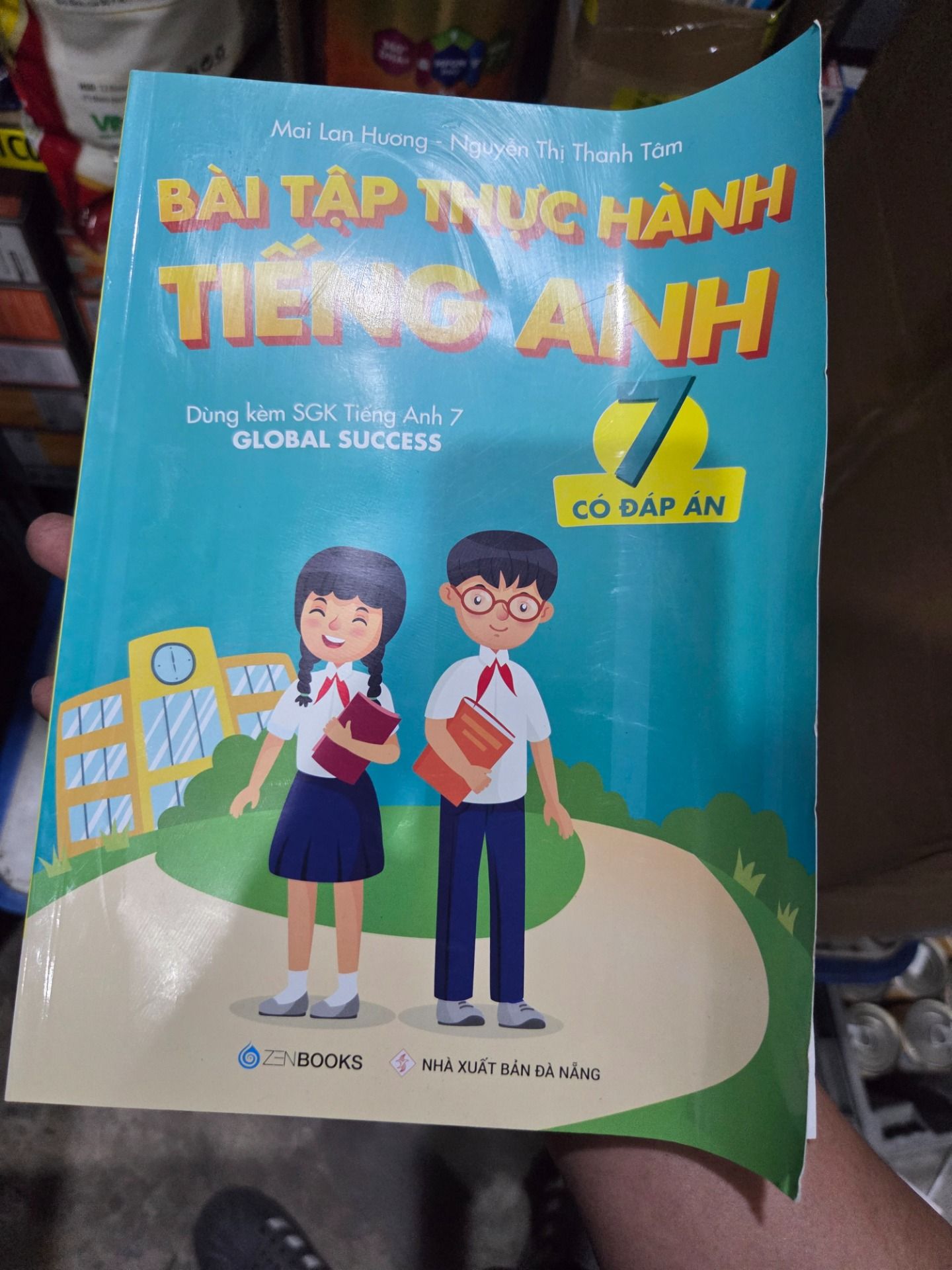 Sách Bài Tập Thực Hành Tiếng Anh 7 (Có Đáp Án) - Dùng Kèm SGK Tiếng Anh 7 GLOBAL SUCCESS