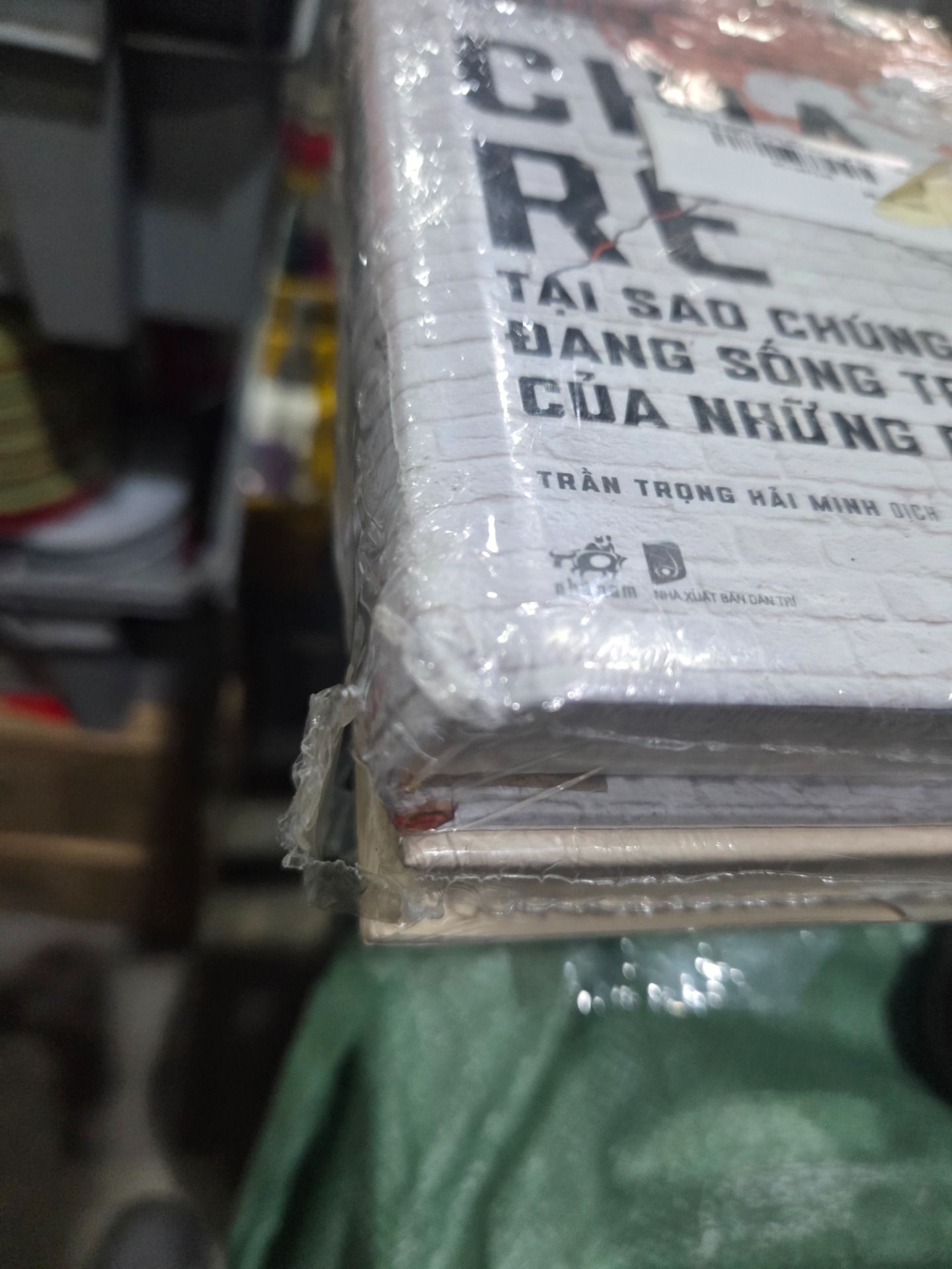 Combo 2 Cuốn "Tim Marshall": "Những Tù Nhân Của Địa Lý" + "Chia Rẽ - Tại Sao Chúng Ta Đang Sống Trong Thời Đại Của Những Bức Tường"