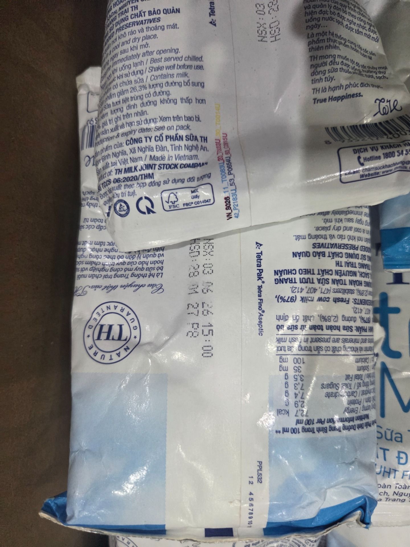 Thùng 48 bịch sữa tươi tiệt trùng TH True Milk  ít đường 220ml