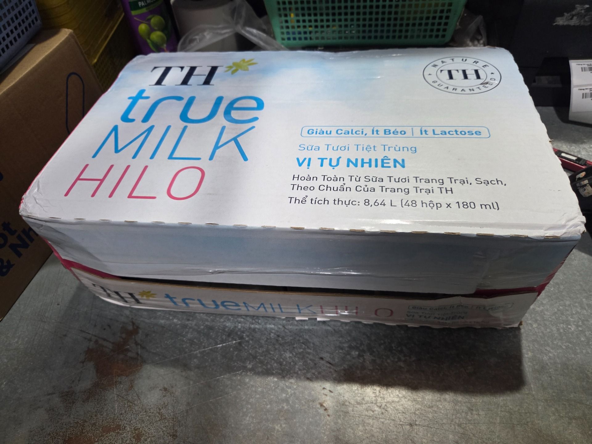 Thùng 48 hộp sữa tươi tiệt trùng TH True Milk  HILO vị tự nhiên 180ml