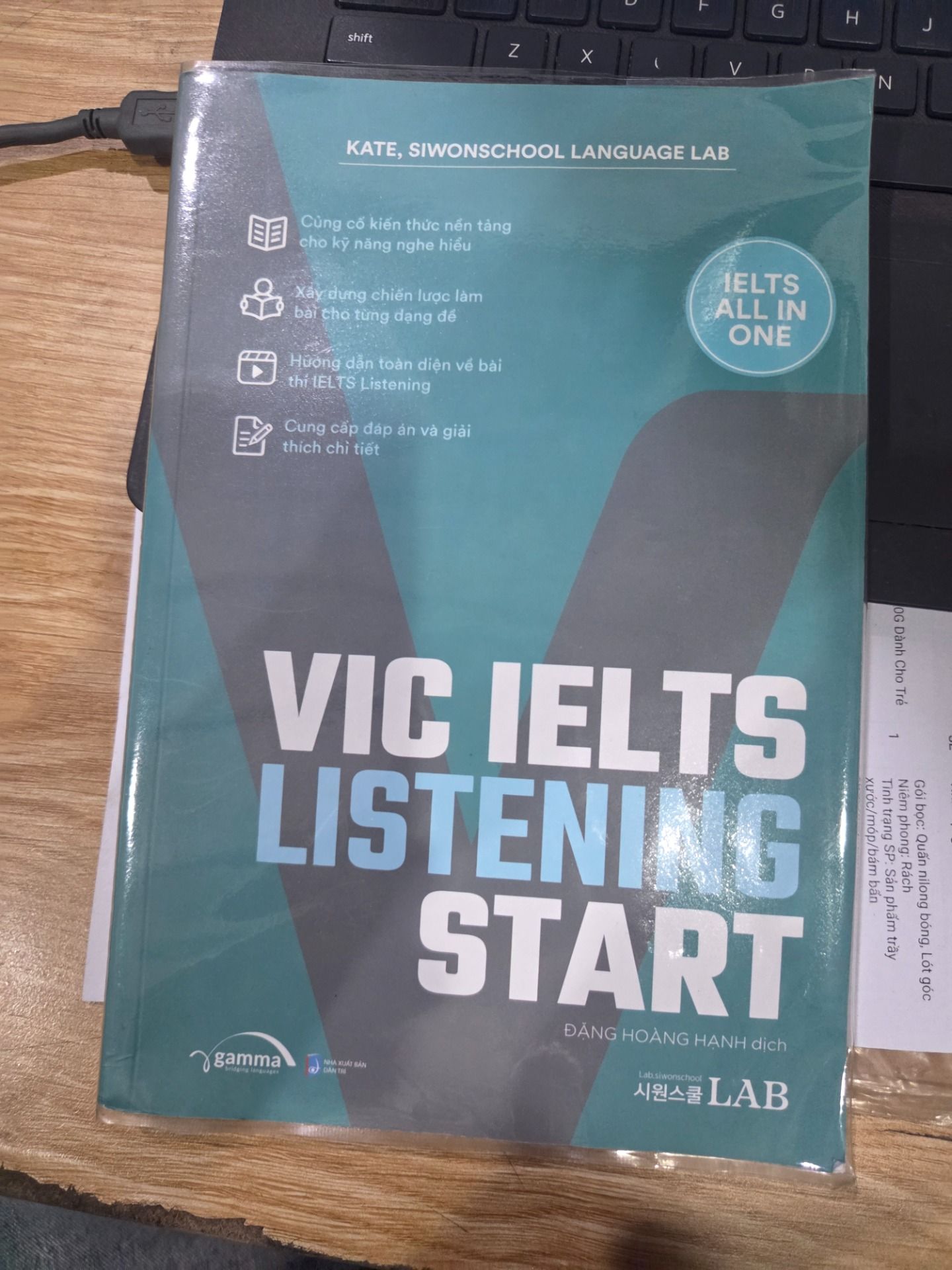 Sách Vic Ielts Listening Start