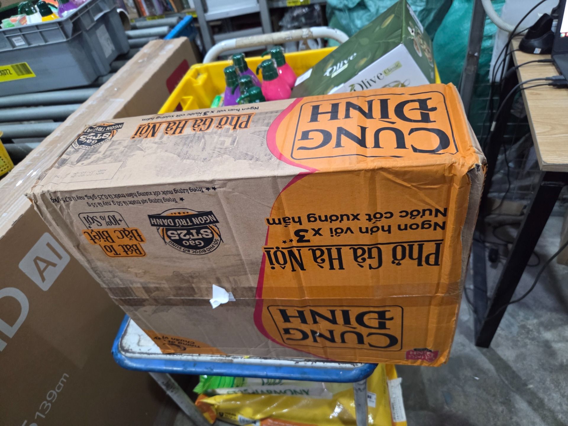 Thùng Phở Gà Hà Nội Micoem Cung Đình (30 Gói)
