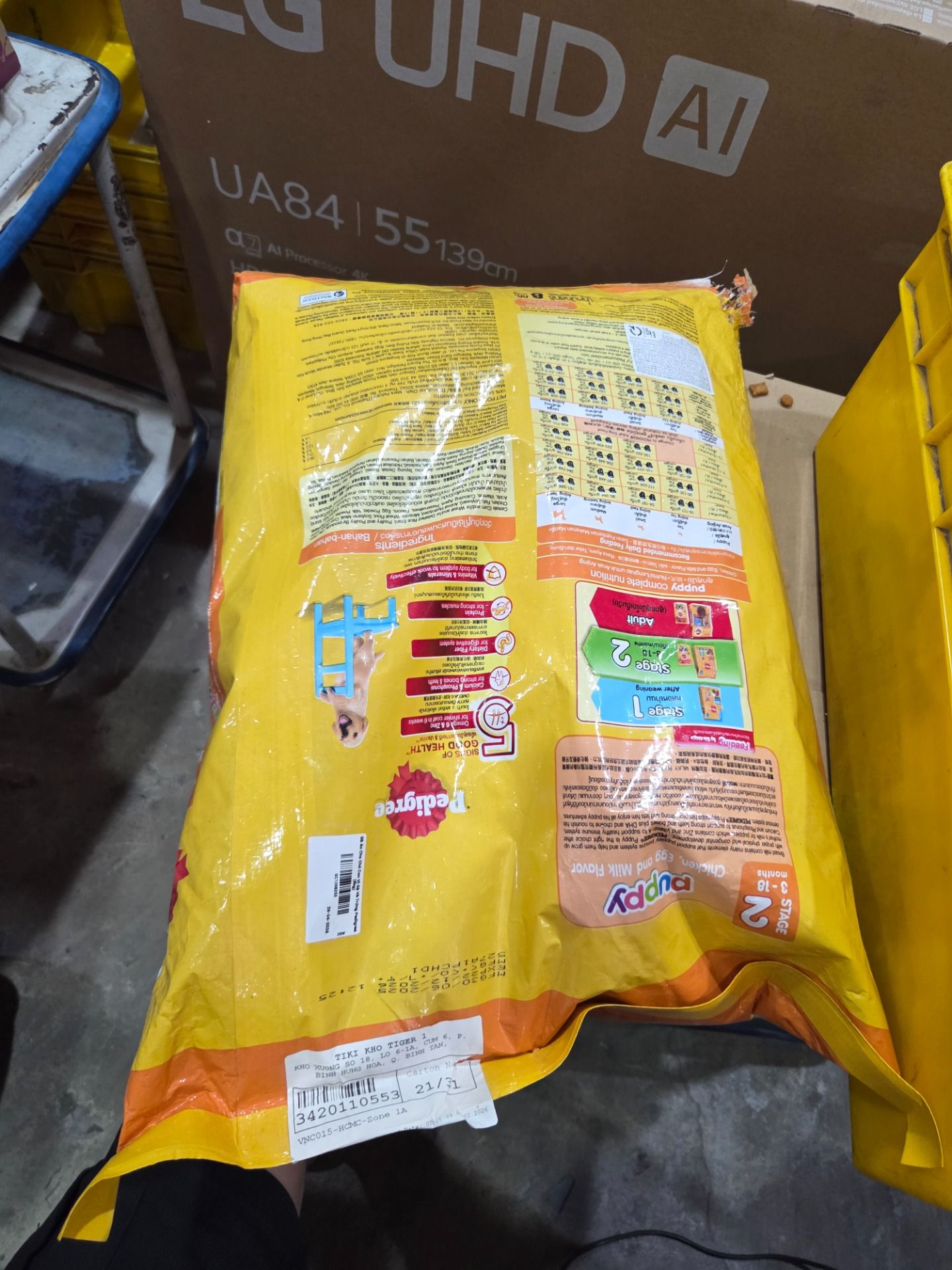 Đồ Ăn Cho Chó Con Vị Gà Và Trứng Pedigree (8kg)