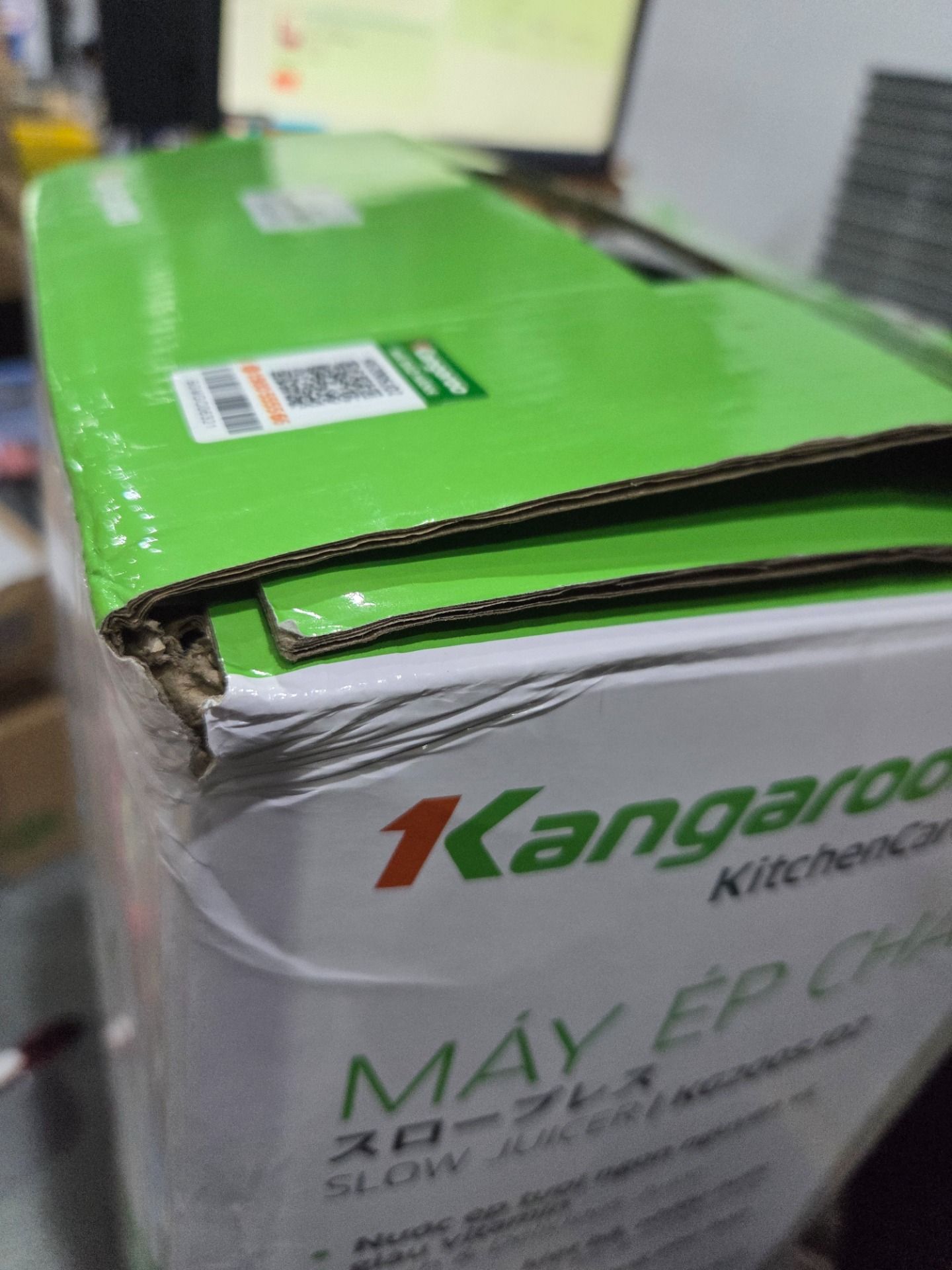 Máy ép chậm Kangaroo KG200SJD2 - Hàng chính hãng