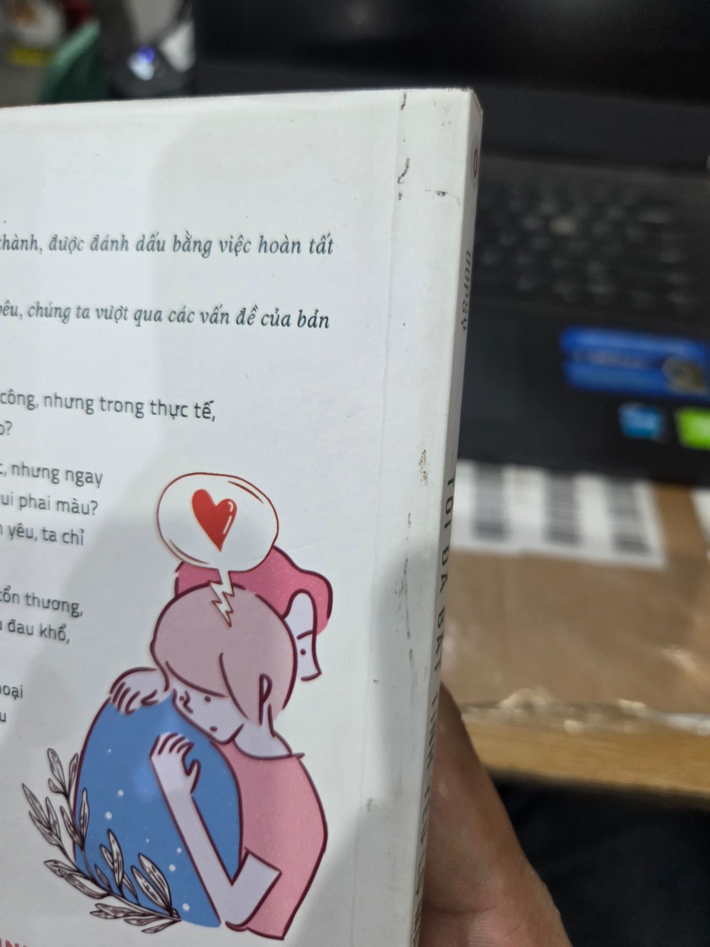 Sách Tôi Đã Bắt Đầu Tình Yêu Lộ Mặt