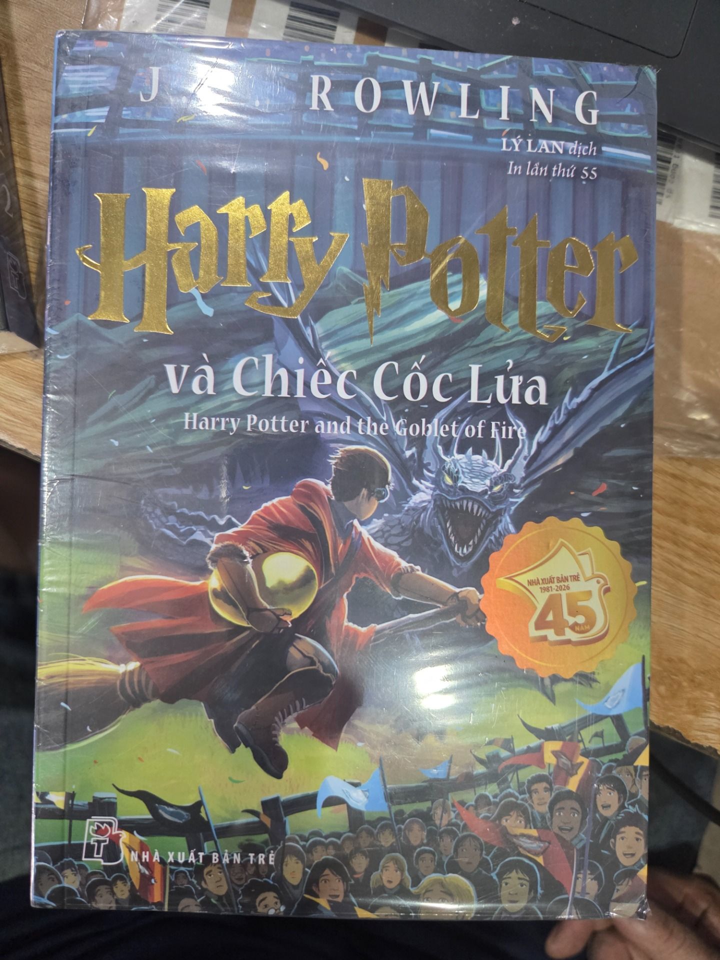 Sách Harry Potter Và Chiếc Cốc Lửa (Tái Bản 2022)