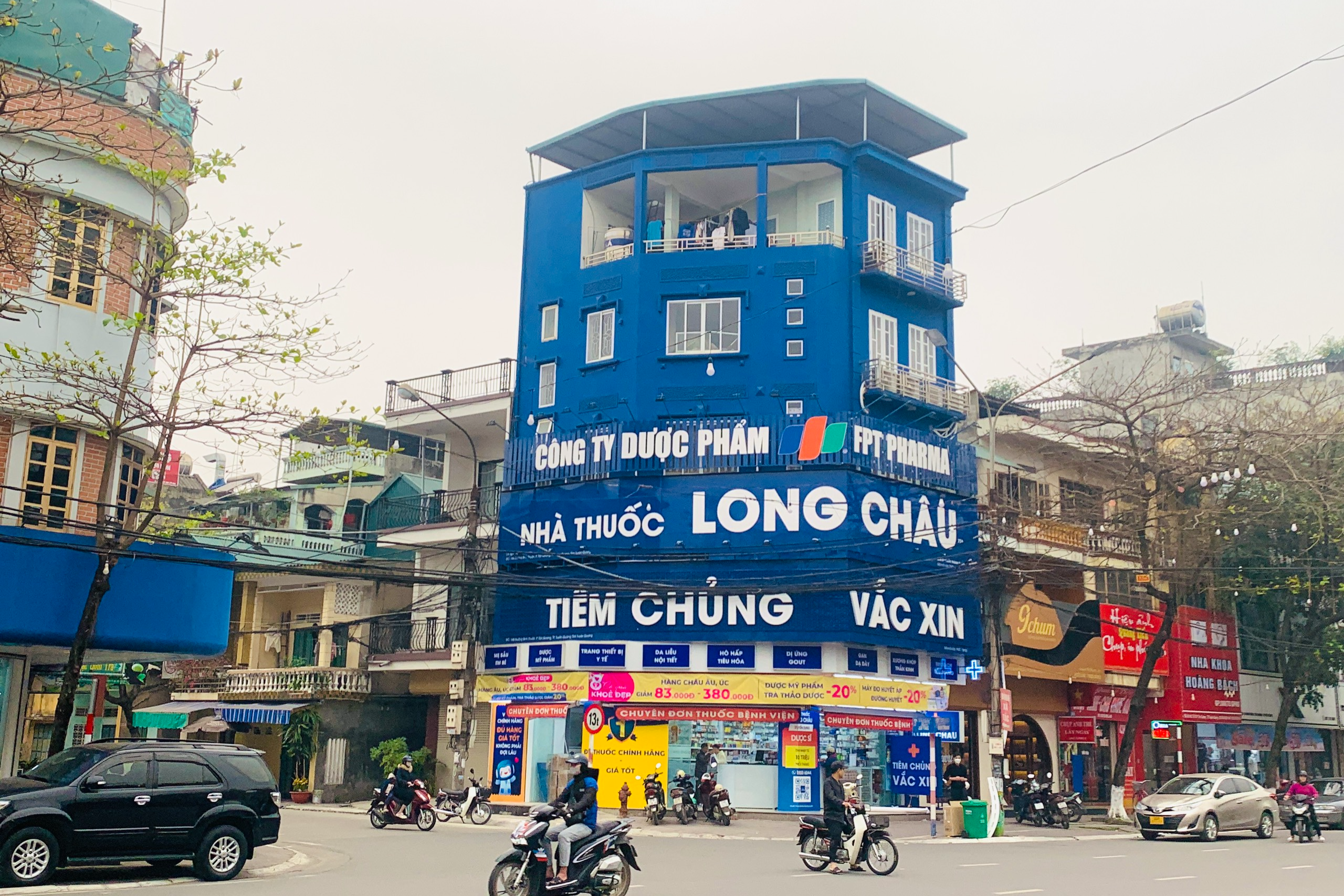 hinh anh trung tam